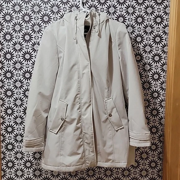 HFX Med Coat - Picture 2 of 5